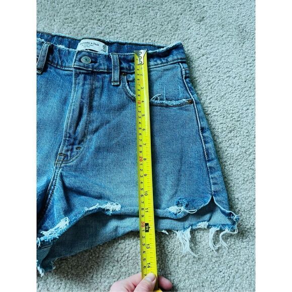 Abercrombie High Rise Cut Off Shorts Size 27 Distressed - Picture 6 of 9